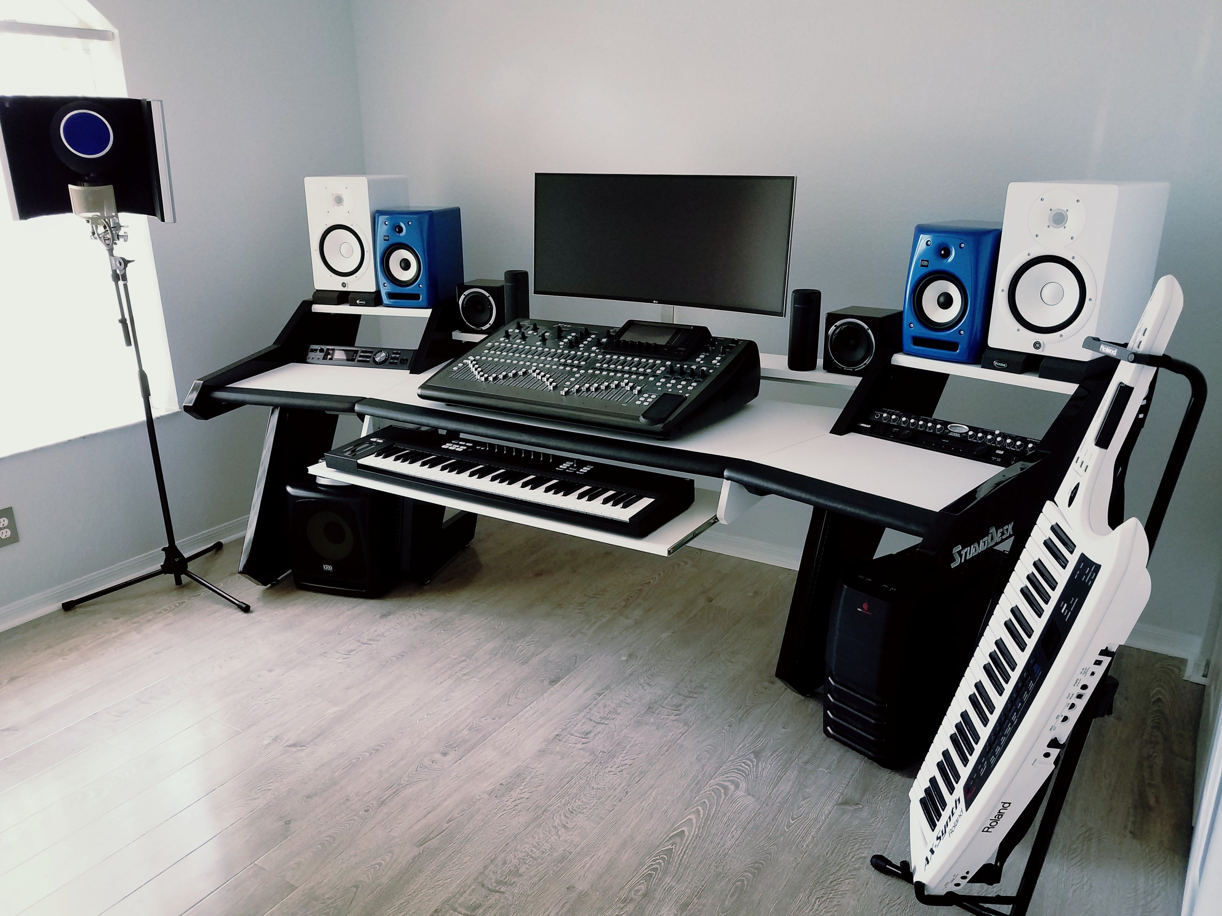 PRO LINE DESK - Studiodesk